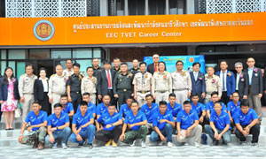 สอศ.รุกพัฒนาพนักงานขับรถหัวลากป้อน EEC