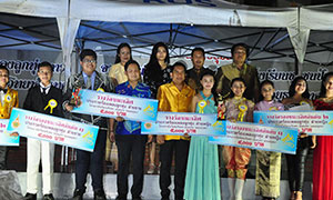มทร.สุวรรณภูมิ ประกวดร้องเพลงไทยลูกทุ่ง
