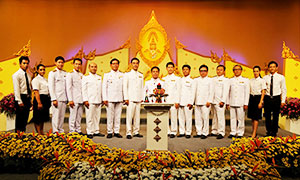 คณะผู้บริหาร มทร.ล้านนา ร่วมบันทึกเทปถวายพระพรฯ