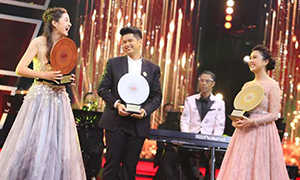 สุดคูล! “สิทธิ์ กรวิชญช์” DEK SPUIC โชว์พลังเสียงชวนฝัน คว้ารางวัล The Golden song 2  ช่อง One 31