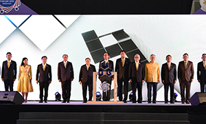 นายกฯ เปิด Job Expo Thailand 2020  ช่วยคนไทยมีงานทำกว่าล้านอัตรา ขณะที่เด็กจบใหม่แห่สมัครงานคึกคัก
