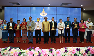 ราชมงคลสุวรรณภูมิ สุขภาพดีชีวีเปี่ยมสุข