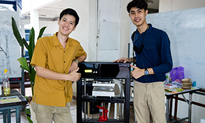 เครื่องขึ้นรูปภาชนะจากวัตถุดิบธรรมชาติ “RSU Dish Maker” ผลงานศิษย์เก่า วศ.คอมพิวเตอร์