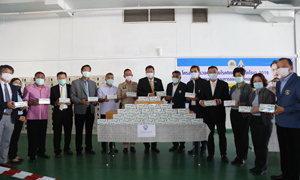 &ldquo;สุชาติ&rdquo; รมว.แรงงาน เร่งปูพรมตรวจโควิด-19 เชิงรุก ผู้ประกันตนในสถานประกอบการ จังหวัดปทุมธานี