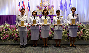 รศ.ดร.พงษ์พิสิฐ วุฒิดิษฐโชติ  อาจารย์ มจพ. รับโล่พระราชทานรางวัลอาจารย์ดีเด่นแห่งชาติ