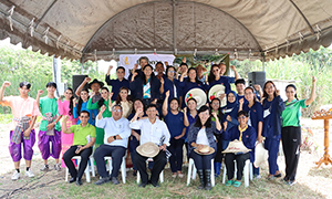 ราชมงคลสุวรรณภูมิ สืบสานอนุรักษ์ประเพณีวิถีไทย “หว่านกล้าดำนา”