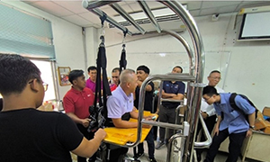 หุ่นยนต์เสริมพลัง Exoskeleton Robot ฝีมือคนไทย นักวิจัย 3 สถาบัน สุดเจ๋ง ผนึกกำลังสร้าง