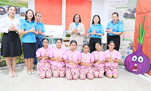ราชมงคลสุวรรณภูมิ ขับเคลื่อนผลงานวิจัย “แห้วสุพรรณปลอดภัย” สู่การท่องเที่ยวเชิงเกษตรอย่างยั่งยืน