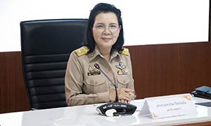 “อมลวรรณ” กำชับใช้ข้อบังคับคุรุสภาสะสางคดีผู้ประกอบวิชาชีพให้รวดเร็ว