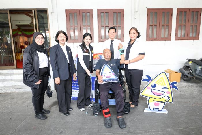 “ตรีนุช” รมว.แรงงาน มอบหมายโฆษก ก.แรงงาน “ดร.บุณณดา”ลงพื้นที่เยี่ยมผู้ประกันตนโรงพยาบาลศิริราชและบ้านผู้ทุพพลภาพในระบบประกันสังคม สร้างขวัญกำลังใจและรับฟังปัญหาอย่างใกล้ชิด